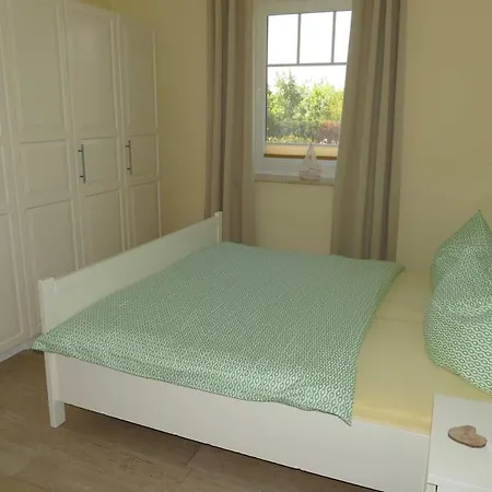 Haus Am Deich Feriendomizil Mit Terrasse Appartamento