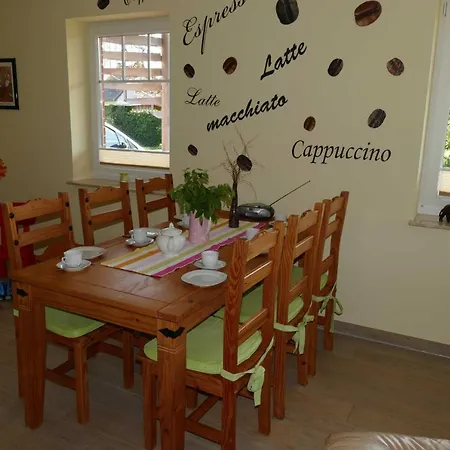 Haus Am Deich Feriendomizil Mit Terrasse 아파트 *