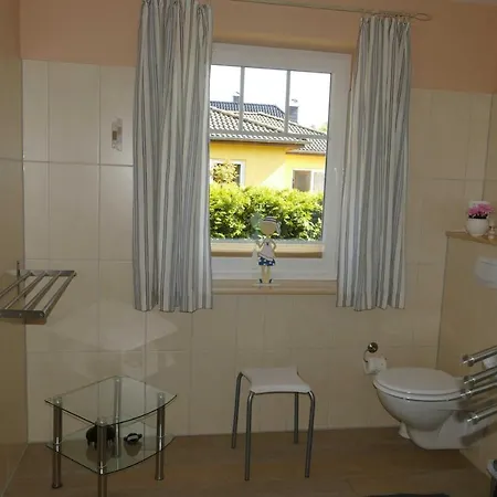 Haus Am Deich Feriendomizil Mit Terrasse Baabe